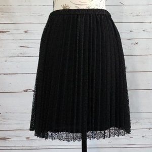 NWOT ELLE Black Lace Pleated Skirt
